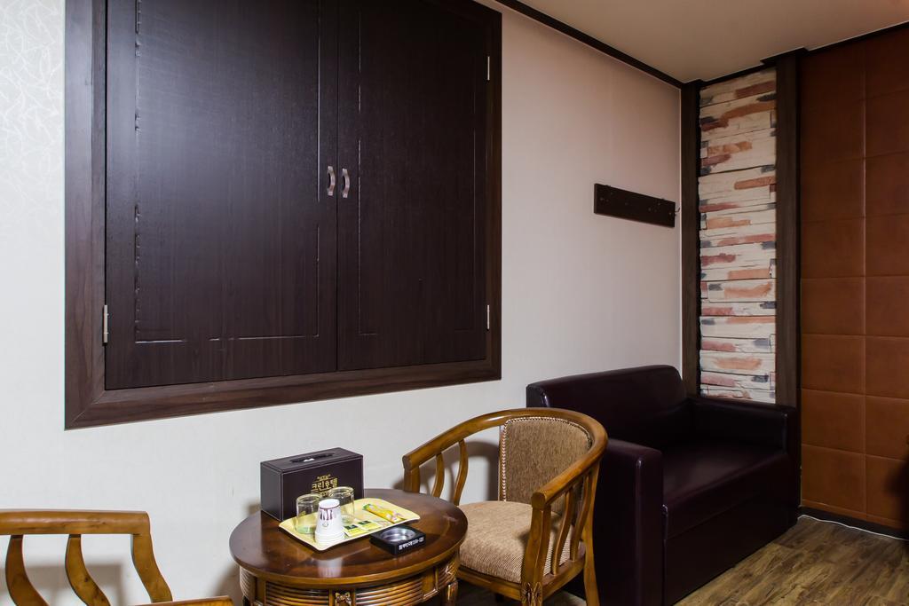 Guangju Hotel Banana غوانغجو المظهر الخارجي الصورة
