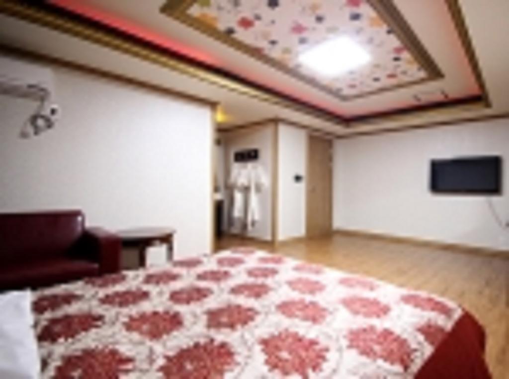 Guangju Hotel Banana غوانغجو المظهر الخارجي الصورة