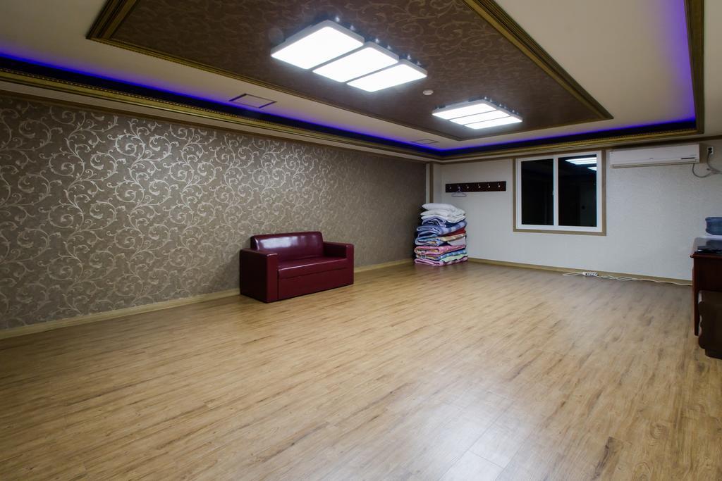 Guangju Hotel Banana غوانغجو المظهر الخارجي الصورة