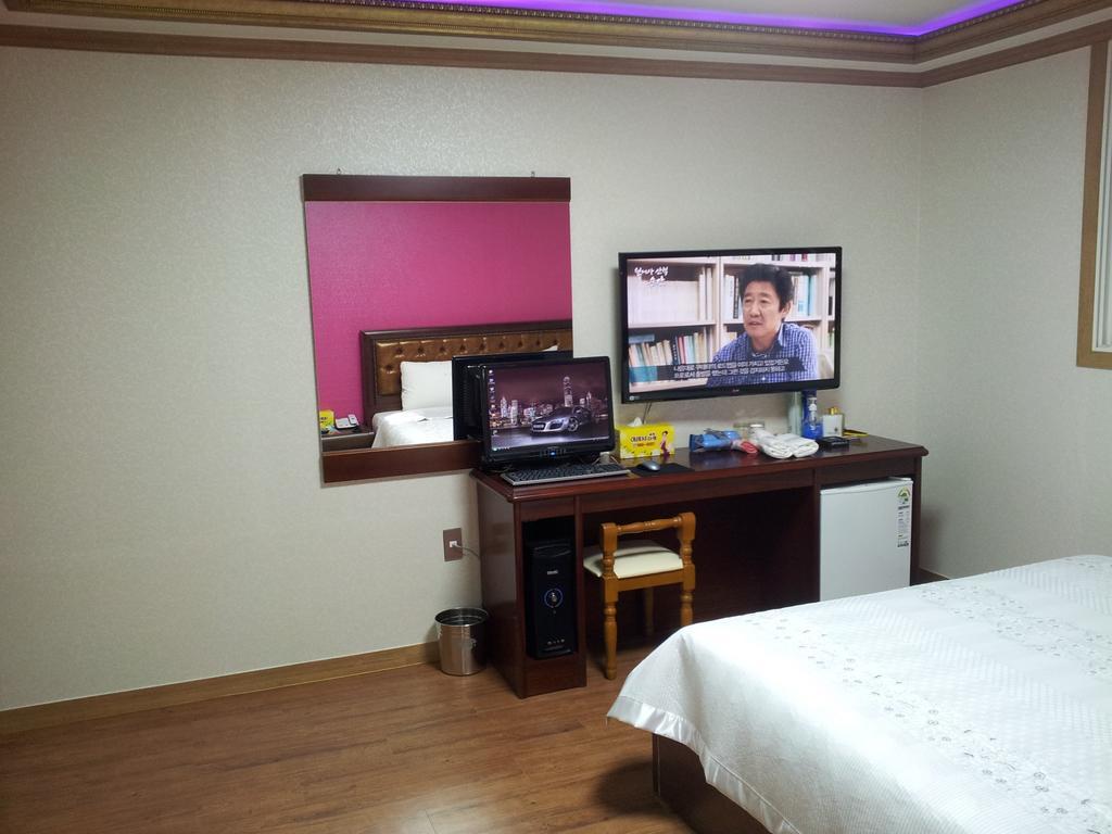 Guangju Hotel Banana غوانغجو المظهر الخارجي الصورة