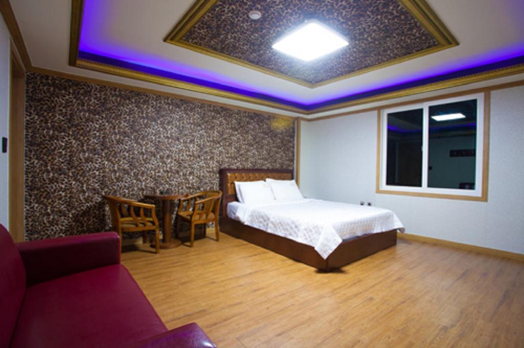 Guangju Hotel Banana غوانغجو المظهر الخارجي الصورة