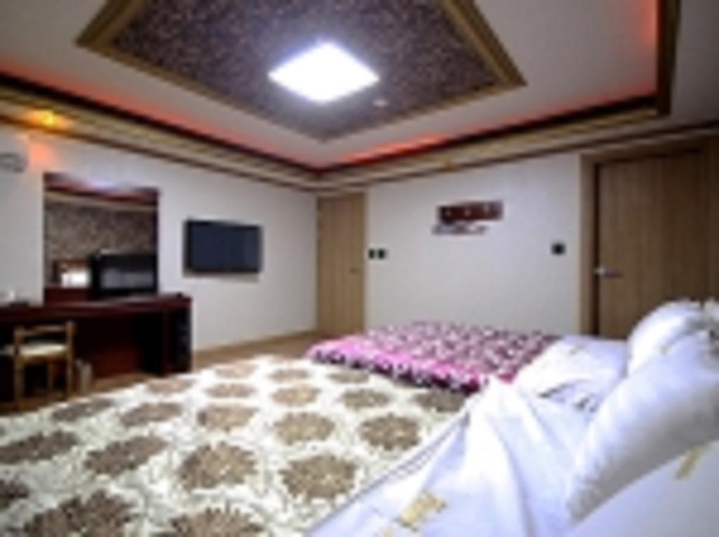 Guangju Hotel Banana غوانغجو المظهر الخارجي الصورة