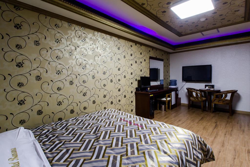 Guangju Hotel Banana غوانغجو المظهر الخارجي الصورة