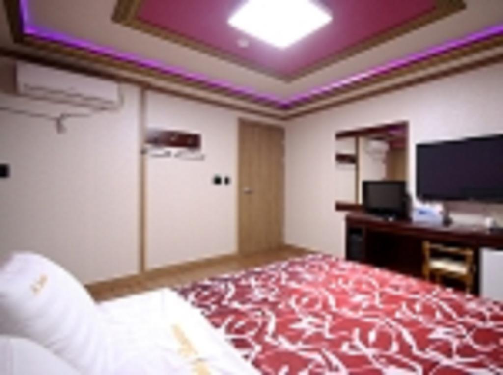 Guangju Hotel Banana غوانغجو المظهر الخارجي الصورة