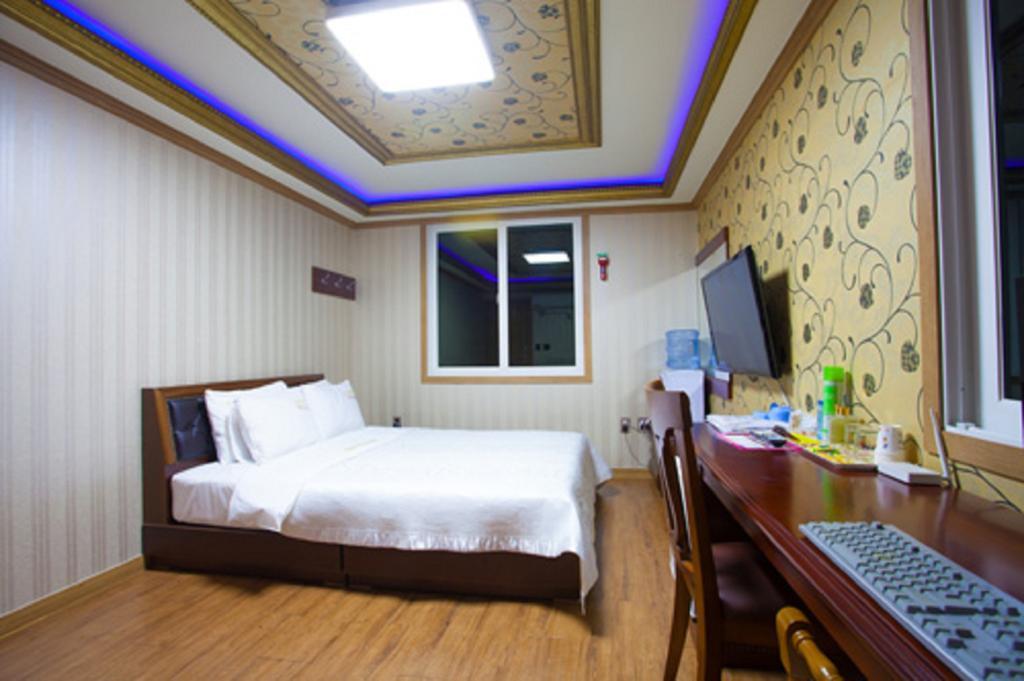 Guangju Hotel Banana غوانغجو المظهر الخارجي الصورة
